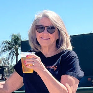 Meet your Posher, Nora